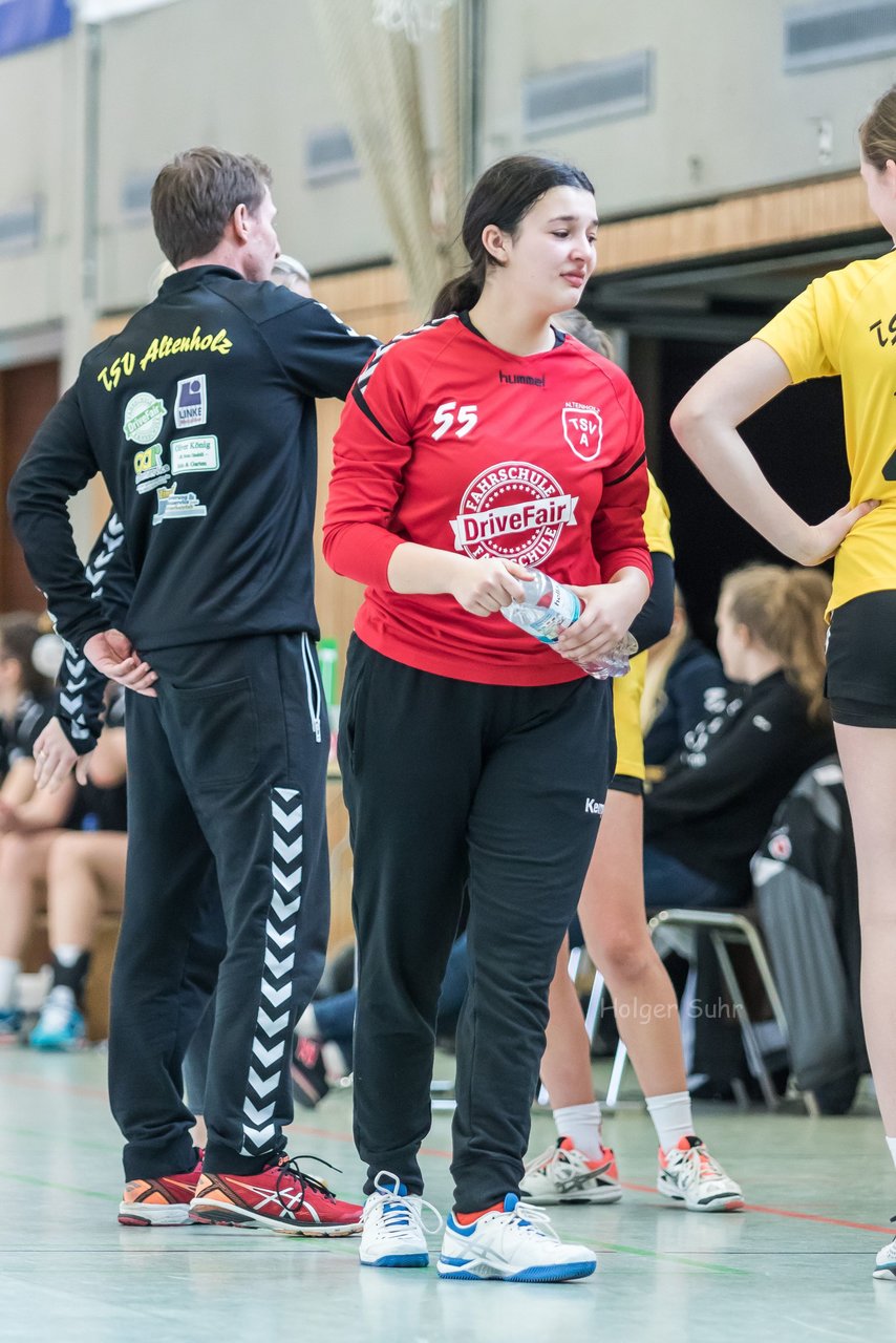 Bild 226 - B-Juniorinnen Bramstedter TS - TSV Altenholz : Ergebnis: 17:16